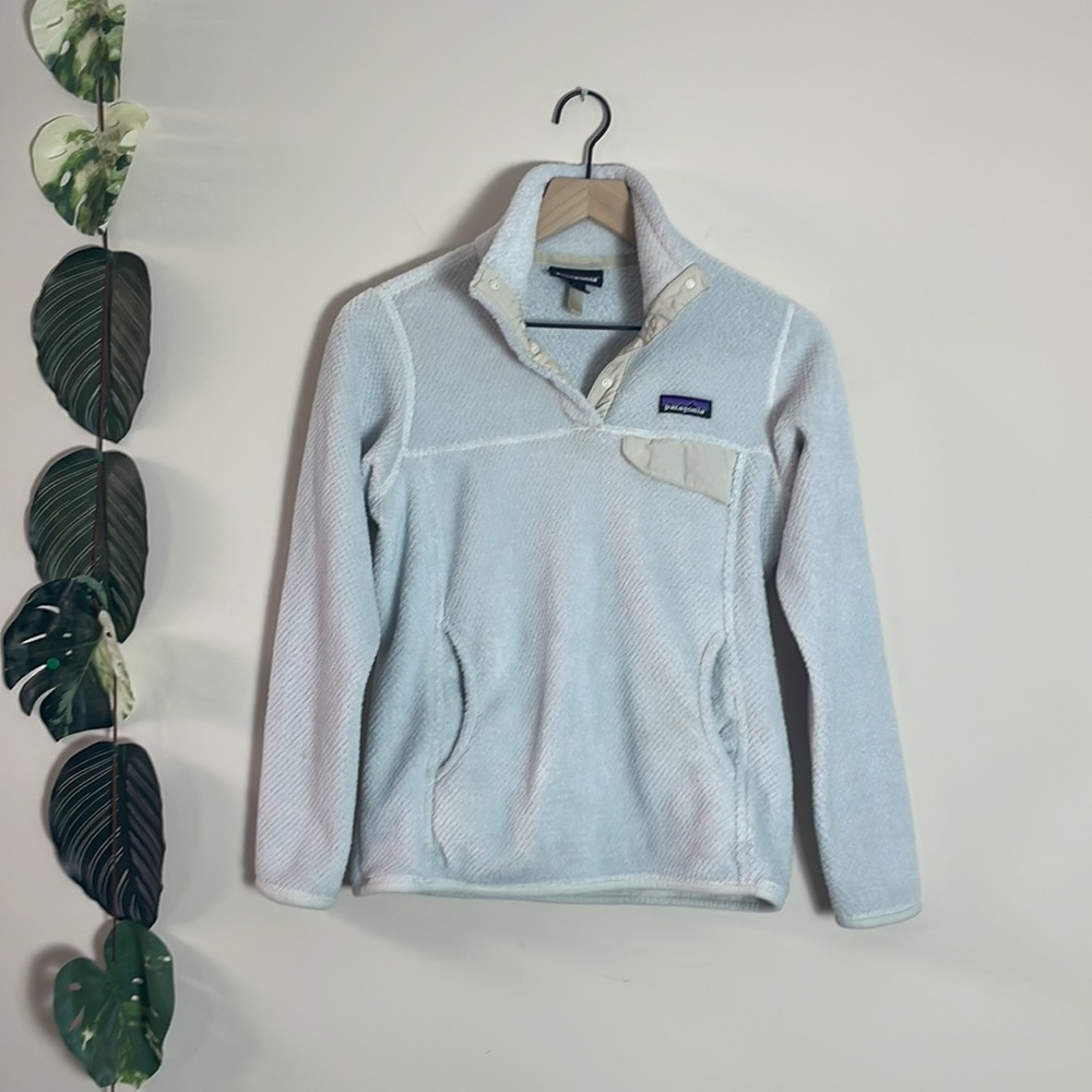 Patagonia Re-Tool Snap-T Fleece Pullover‎ Women's XS - white linen- flaw